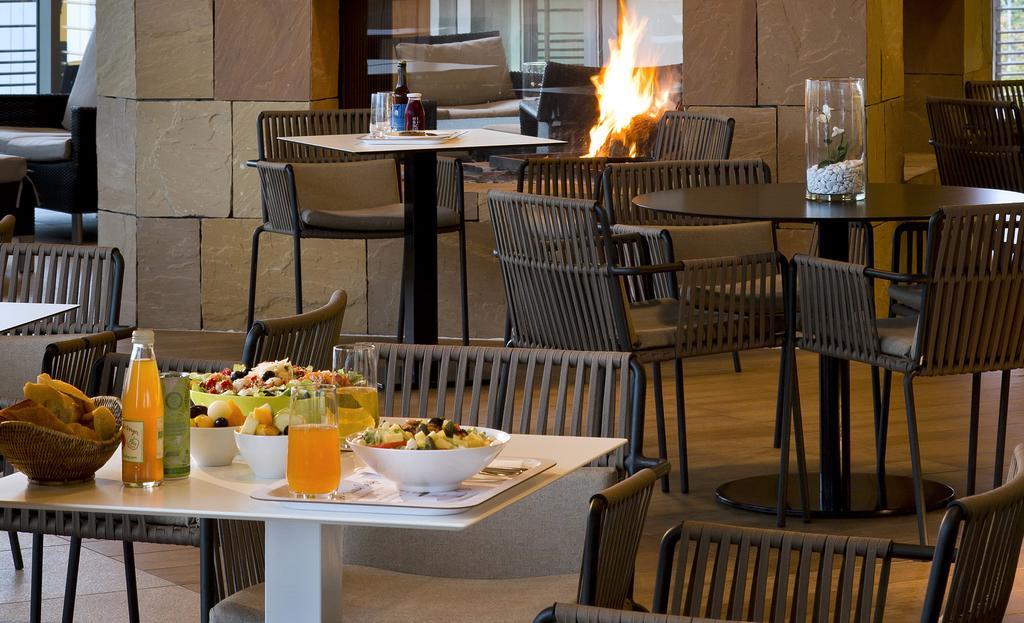 Hotel Barriere Ribeauville Kültér fotó